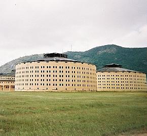 Ob&aacute;van&eacute; vězen&iacute; Modelo Presidio bylo zru&scaron;eno až v roce 1967